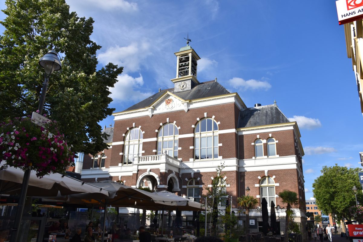 Raadhuisplein Apeldoorn, Terrassen
